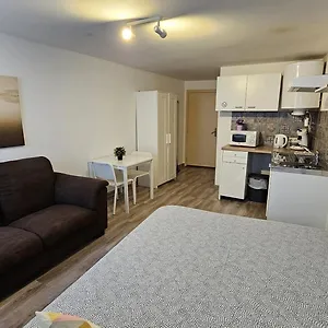 Apartman Chez Esmara Et Philippe Fourche, Brüsszel